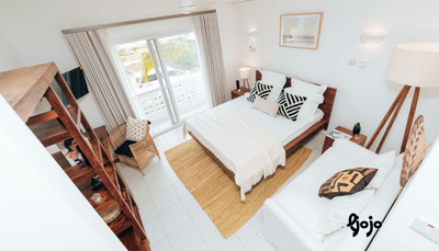 How to Create a Cozy Home with Rugs, Pillows & Throws