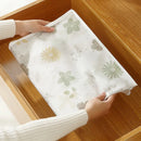 Ljojo™ Quilt Blanket Storage Bag: Folding Duvet Organizer for Closet or Under-Bed.