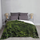 Ljojo Luxury Moss Pattern Flannel Throw Blanket for Natural Freshness and Comfort.