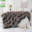 Ljojo Luxe Faux Fur Winter Throw - Cozy Home Decor Accessory