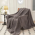 Ljojo Luxe Fleece Blanket: Ultra-Soft Plush Bed Couch Throw Cozy Flannel Air-Conditioning Blanket