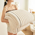 Ljojo 350g Full Extinction Wave Jacquard Blanket - Thick Coral Fleece Winter Blanket