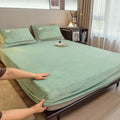 Ljojo Milk Velvet Fitted Sheet 160x200, Extra Warm, Elastic Band, Solid Color